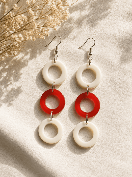 Boucles d'Oreilles Pendantes PALMA – Cascade d'Anneaux Rétro Blanc Crème & Rouge Éclatant - Créa.Bijoux
