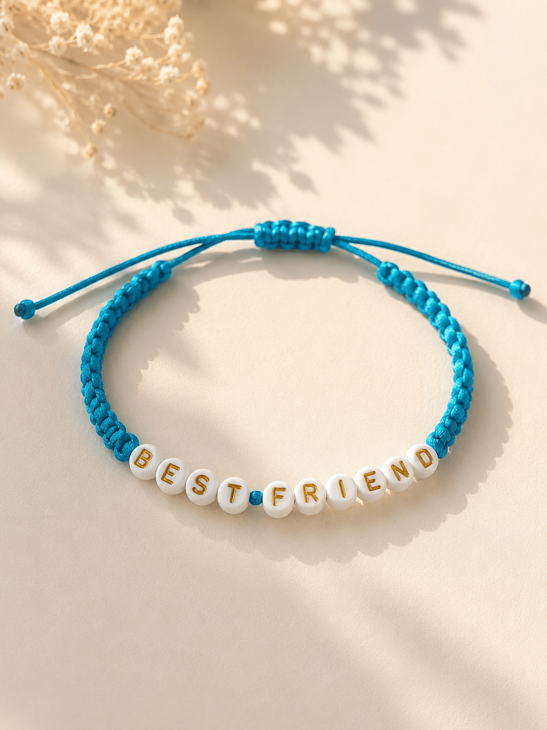 Bracelet Prénom Personnalisé Tressé – Rouge Passion & Lettres Dorées - Créa.Bijoux