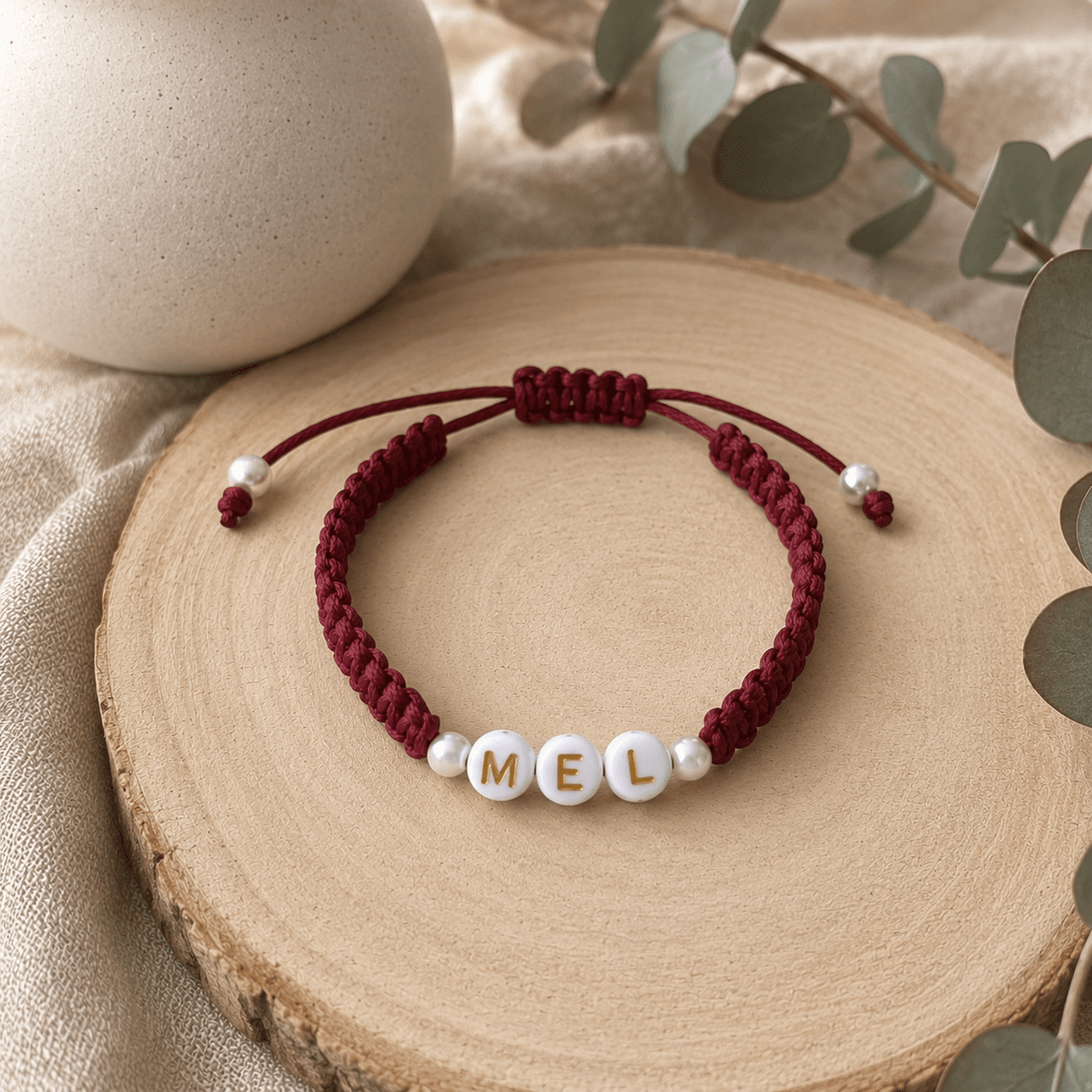 Bracelet Prénom Personnalisé Tressé – Rouge Passion & Lettres Dorées - Créa.Bijoux