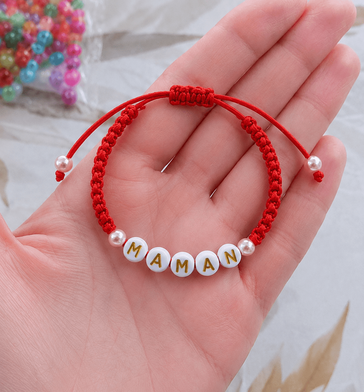 Bracelet Prénom Personnalisé Tressé – Rouge Passion & Lettres Dorées - Créa.Bijoux